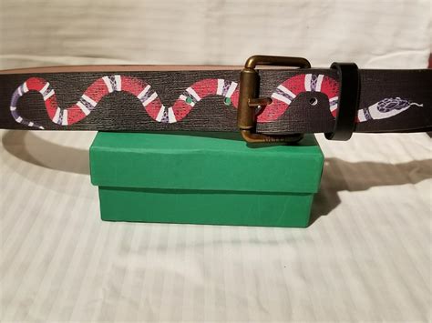 cinturón gucci serpiente original|Hombre .